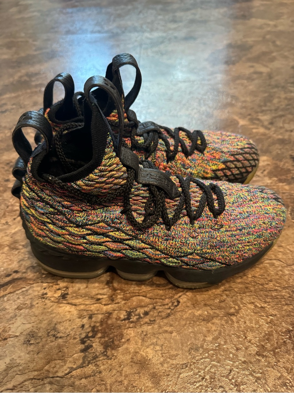 Nike LeBron James 15 Four Horseman Fruity Pebbles Size 5 Youth Basketball Shoes